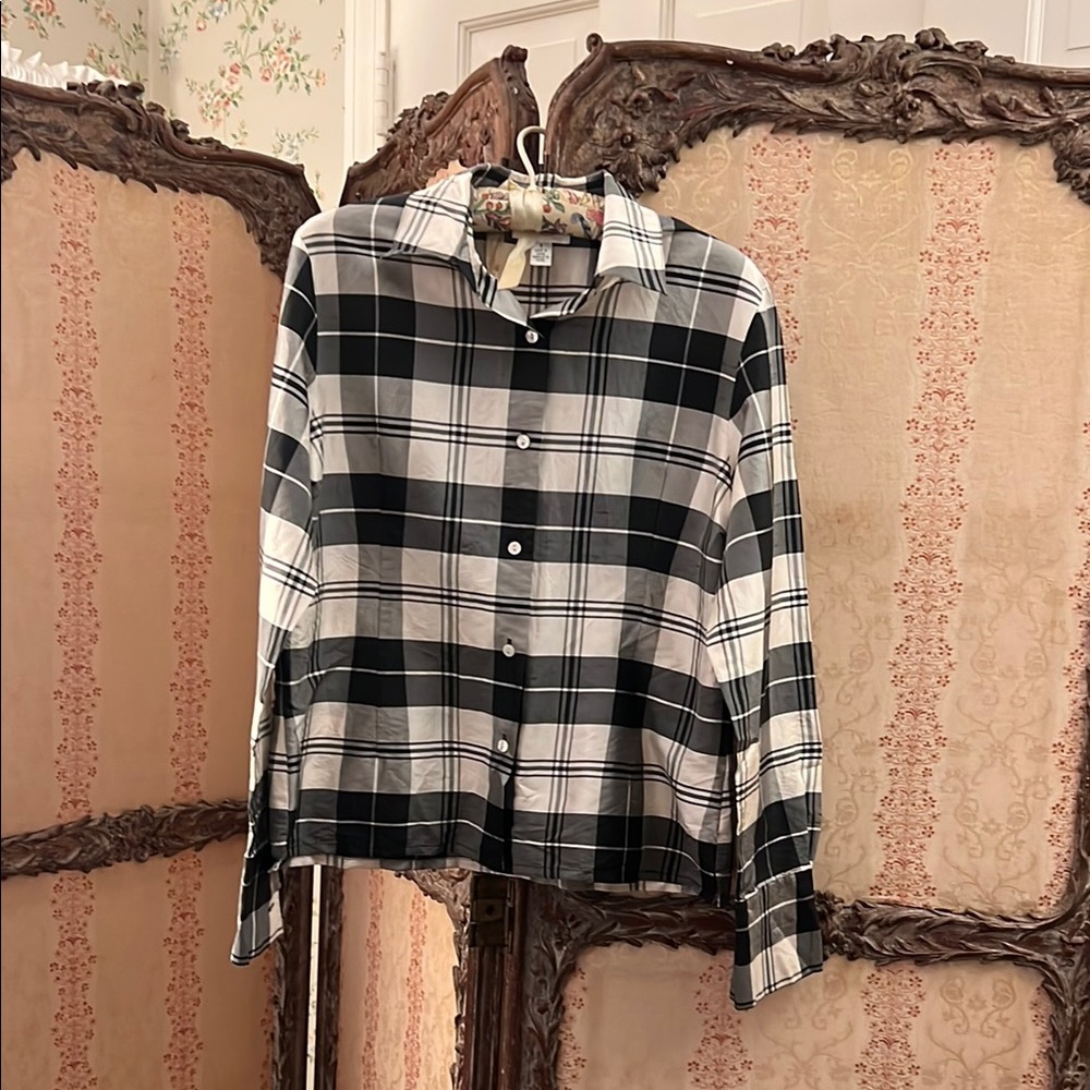 Talbots Silk Black and White Button Down Shirt - Excellent condition